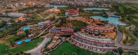 dreamworld resort hotel.